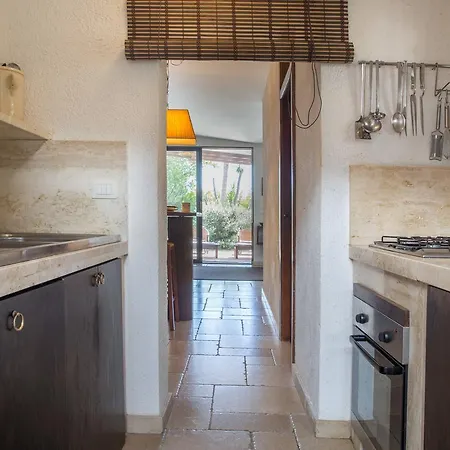 La * Torre dell'Orso