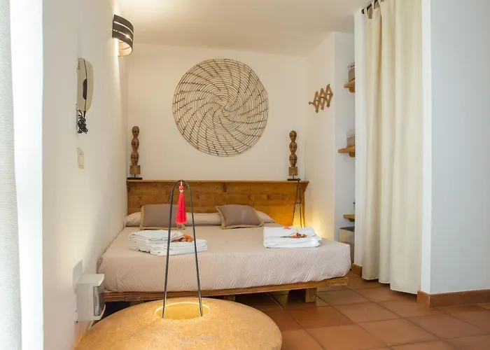 La Apartment *